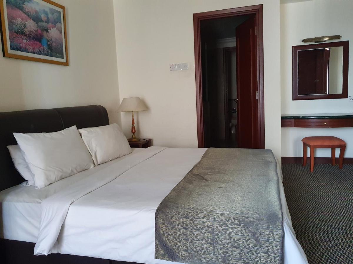 Moonlight Service Suite Kuala Lumpur Luaran gambar
