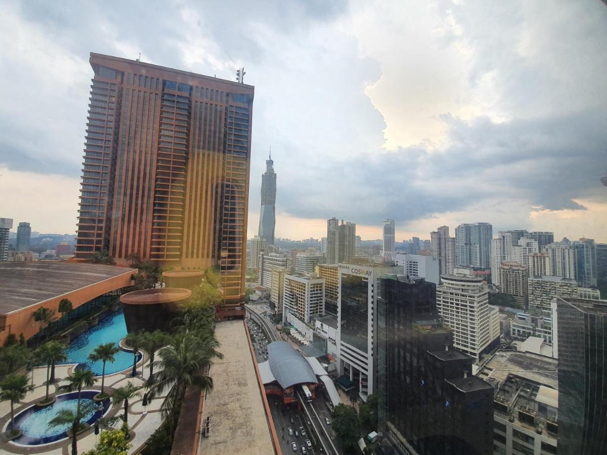 Moonlight Service Suite Kuala Lumpur Luaran gambar