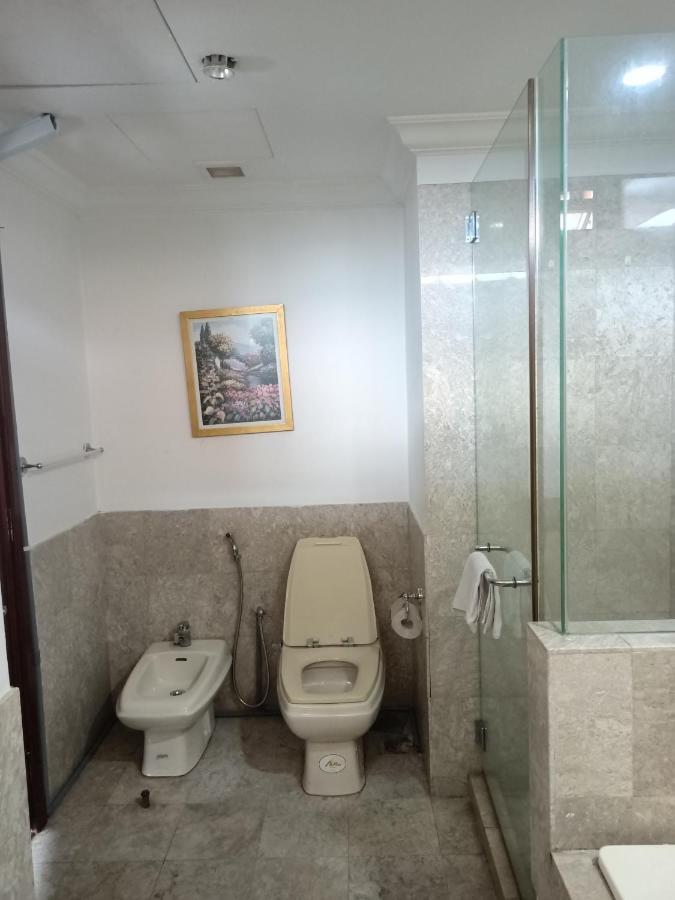 Moonlight Service Suite Kuala Lumpur Luaran gambar